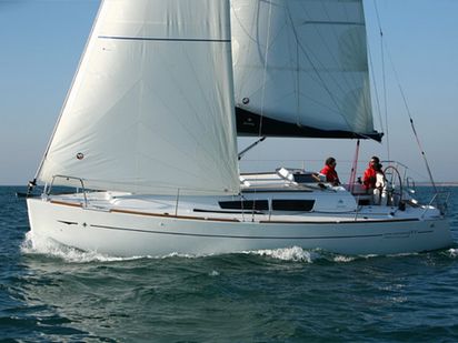 Velero Jeanneau Sun Odyssey 33I · 2013 · Omega (3)