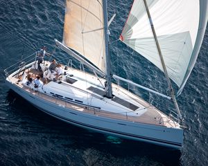 Beneteau First 45