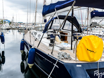Sailboat Grand Soleil 45 · 2005 · Pingala (4)
