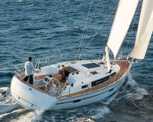 Bavaria Cruiser 37