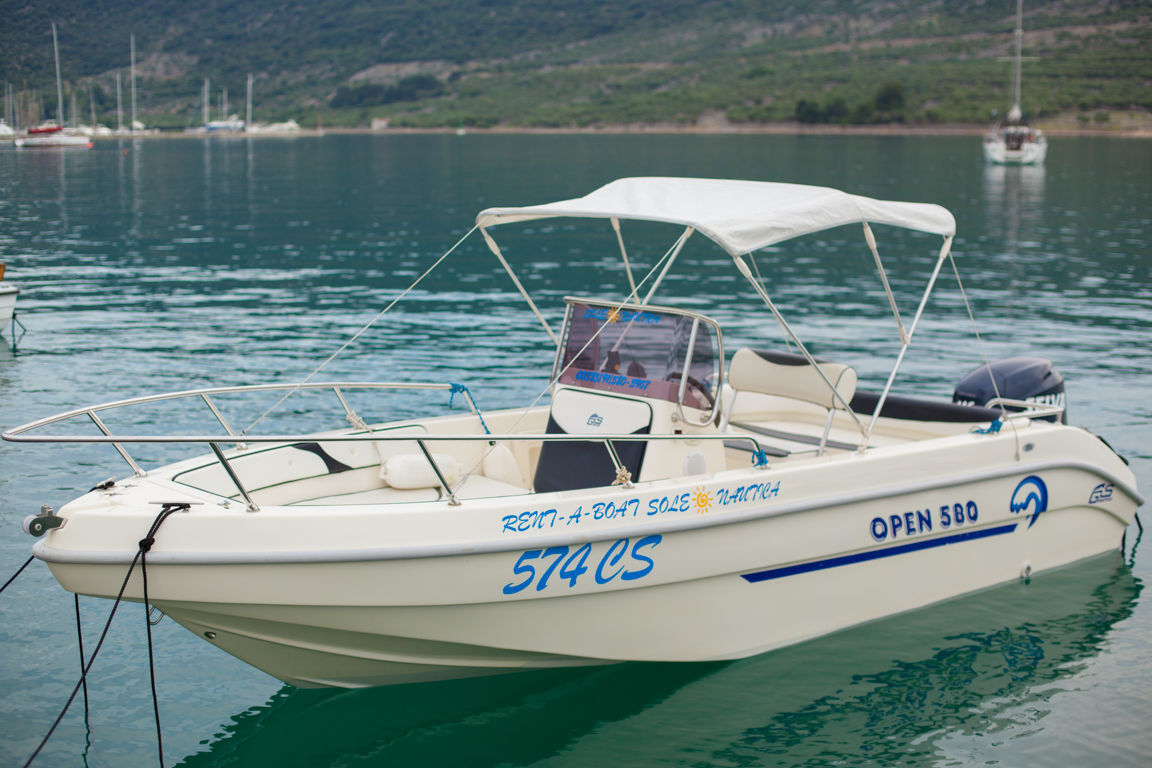 Speedboat GS Nautica 580 Open 2004 in Cres, Croatia for rent