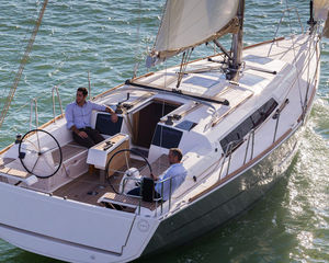 Dufour 382 GL