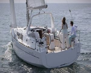 Beneteau Oceanis 35