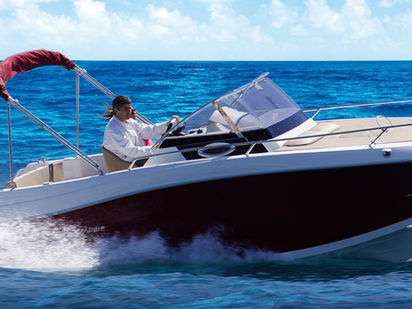 Motorówka Atlantic Marine 655 Sun Cruiser · 2016 (remont 2017) · Atlantic (1)