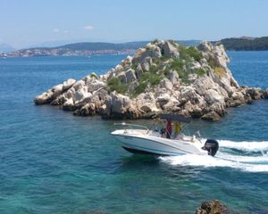 Quicksilver Activ 605 Open