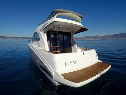 Barco a motor Beneteau Antares 30 Fly · 2014 · Lumar (1)