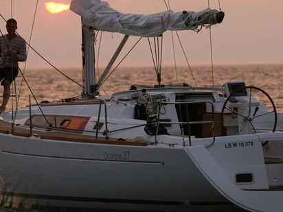 Zeilboot Beneteau Oceanis 37 · 2011 · G4S (0)