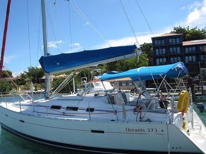 Sailboat Beneteau Oceanis 373 · 2006 · Onda Calor (0)
