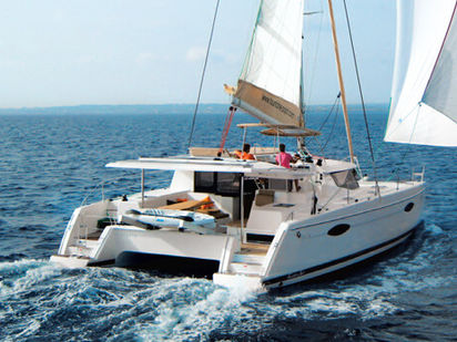 Catamaran Fountaine Pajot Helia 44 · 2014 · Antares (1)