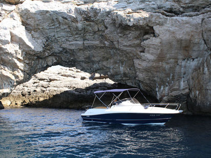 Motorboot Jeanneau Cap Camarat 715 WA · 2010 (Umbau 2014) · Cap Camarat 715wa (3)