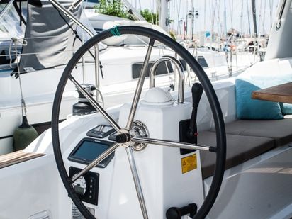 Segelboot Beneteau Oceanis 38 · 2015 · Zografia (2)