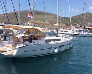 Dufour 382 GL