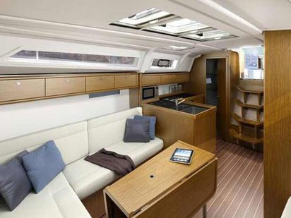 Zeilboot Bavaria Cruiser 37 · 2014 · Eneja (1)