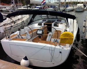 Hanse 415