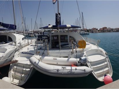 Catamarano Lagoon 380 · 2010 · Moonshadow (1)