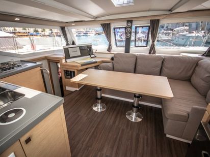 Katamaran Fountaine Pajot Lucia 40 · 2018 · Summer Sun (1)