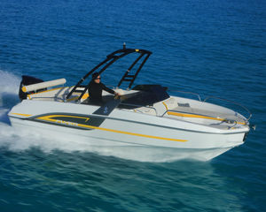 Beneteau Flyer 6.6 Sportdeck