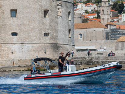 Bateau semi-rigide Jokerboat Clubman 21 · 2012 (réarmé 2016) · JOKER BOAT (0)