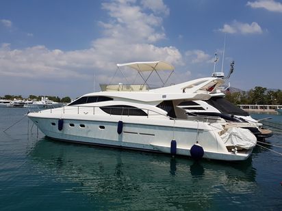 Motorówka Ferretti 530 · 2000 (remont 2019) · Alexandros (0)