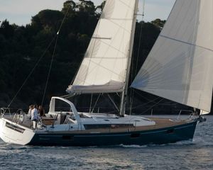 Beneteau Oceanis 48