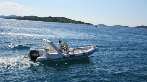 RIB Bat Indian 680 2009 in Vodice, Croatia for rent