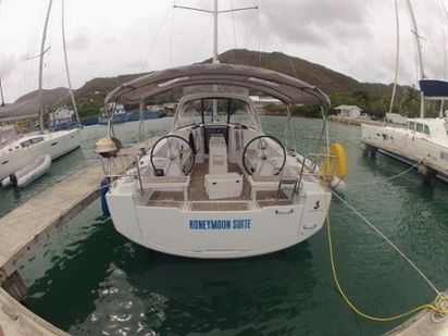 Sailboat Beneteau Oceanis 38 · 2017 · Dream (1)