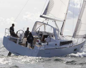 Beneteau Oceanis 38