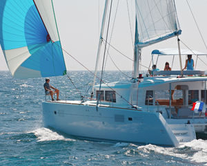 Lagoon 450 F