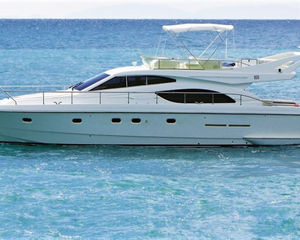 Ferretti 530