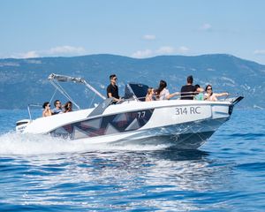 Beneteau Flyer 7.7 SPACEdeck