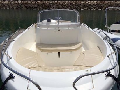 Speedboat Jeanneau Cap Camarat 6.25 · 2005 (refit 2020) · Terapia (1)