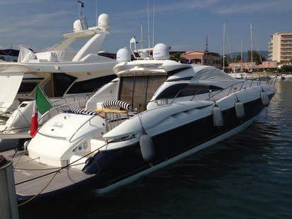 Barco a motore Sunseeker Predator 75 · 2007 (0)
