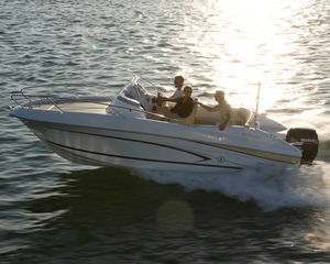 Beneteau Flyer 650 SUNdeck