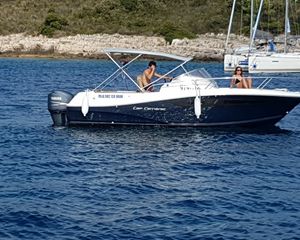 Jeanneau Cap Camarat 7.5 WA
