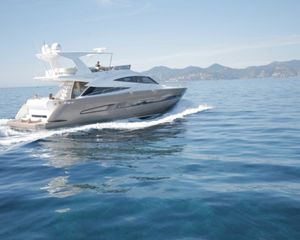 Galeon 640 Fly