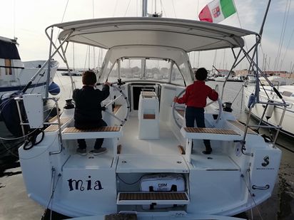 Voilier Beneteau Oceanis 35.1 · 2019 · Mia (1)