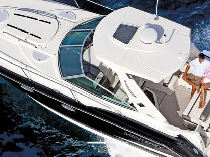 Motorboat Monterey 335 Sport Yacht · 2011 (0)