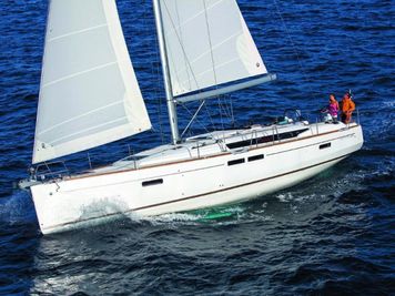 Sailboat Jeanneau Sun Odyssey 509 · 2012