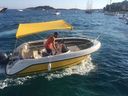 Hors-bord Marinello Fisherman 17 · 2018 (réarmé 2020) · Marinello 60hp (1)