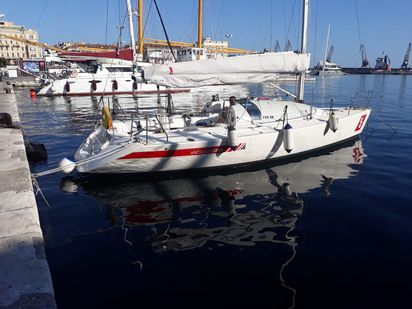 Sailboat Beneteau Oceanis 35 · 1997 (0)