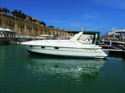 Fairline (1)