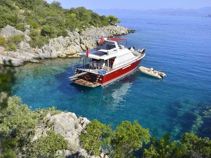 Barco a motor Custom Built · 2011 (0)