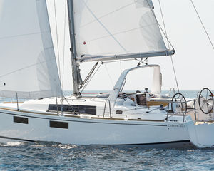 Beneteau Oceanis 35.1