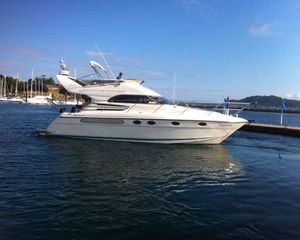 Fairline Squadron 42