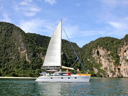 Catamaran Custom Built · 1988 (refit 2011) · Nakamal (4)