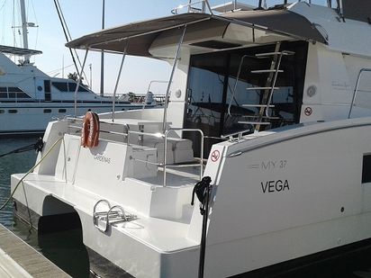 Motorkatamaran Fountaine Pajot MY 37 · 2015 · Vega (1)