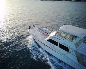 Hatteras 55