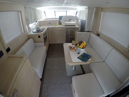 Motorboat Beneteau Swift Trawler 47 · 2019 · Ocean dreamer (1)