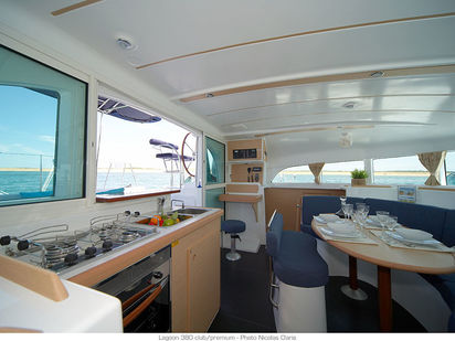 Catamarán Lagoon 380 · 2013 · MareCalypso (2)