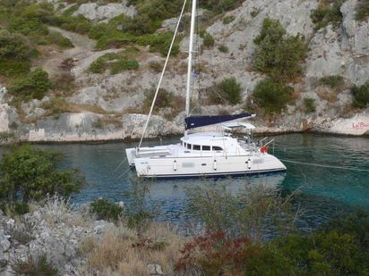 Catamaran Lagoon 380 · 2010 · Master V (0)